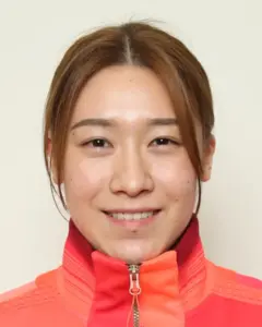石川真佑